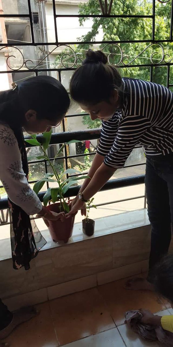 4_rid3142's tweet photo. Go Green Part2 initiative,
Tree Plantation๐๐
#Zone4 #ZRR #Zonal_Team #Presec #Dhingana #AlwaysBeHappy #Rotaract51 #Ekatra3142 #RID3142. https://t.co/ypRokup3cd