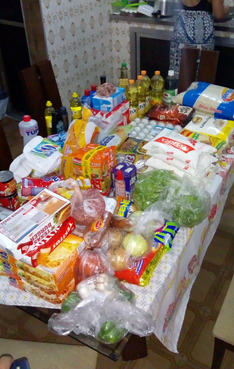 valzaao's tweet photo. Crescer é usar todo o dinheiro que você tá acostumado a gastar com bebida, investindo na SUA casa ❤️ @BielHenriques1 https://t.co/GvJ3gdrfzw
