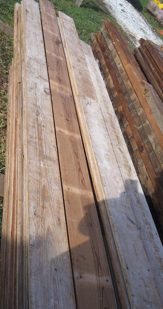 NailSalvage's tweet photo. Naily face yellow pine shiplap.
Very nice material, good color. 7 inch yellow pine shiplap. Naily face due to an oak floor that was installed above this subfloor. Denailed and trimmed.
#MacombIL #yellowpine #pine #shiplap #reclaimedwood #reclaimed #salvage #vintage https://t.co/9g4dNVW72x