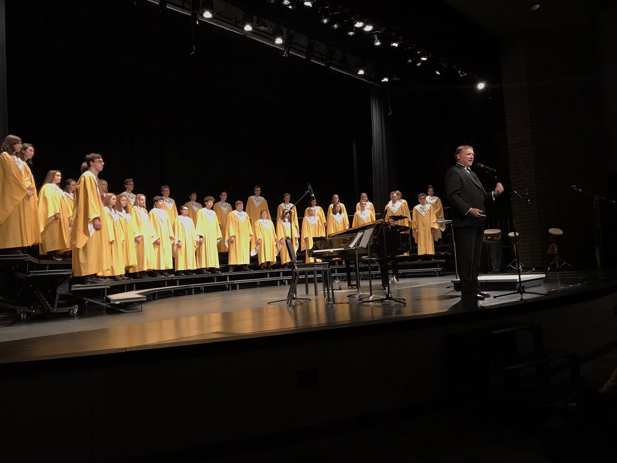 JonnaVolz's tweet photo. The amazing Kickapoo Choir is about to sing! https://t.co/1GbkWO9cRI