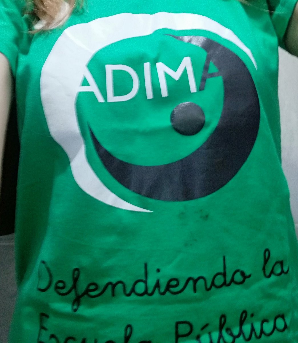 Crispinainteri1's tweet photo. Continuaremos luchando por la educación pública. @ADIMA_interinxs #ADIMartes #adimate https://t.co/VkEZXlIQkS