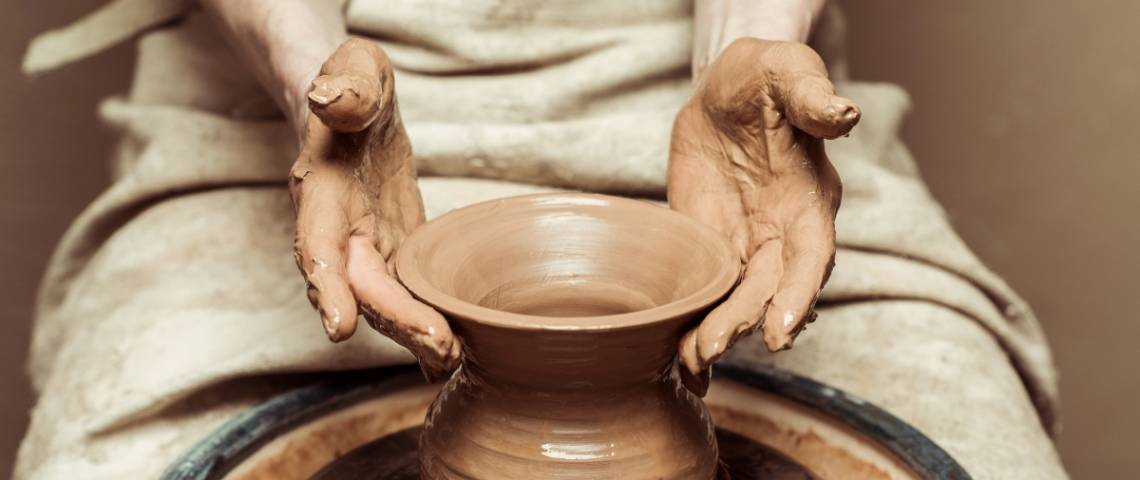 #reconversion Ce qui pousse les cadres à se reconvertir dans l' #artisanat  (avec <a href="/LMbaladeuses/">Les mains baladeuses</a> dedans;) - <a href="/LADN_EU/">L'ADN 🧬</a> ow.ly/UscJ30m9xy4