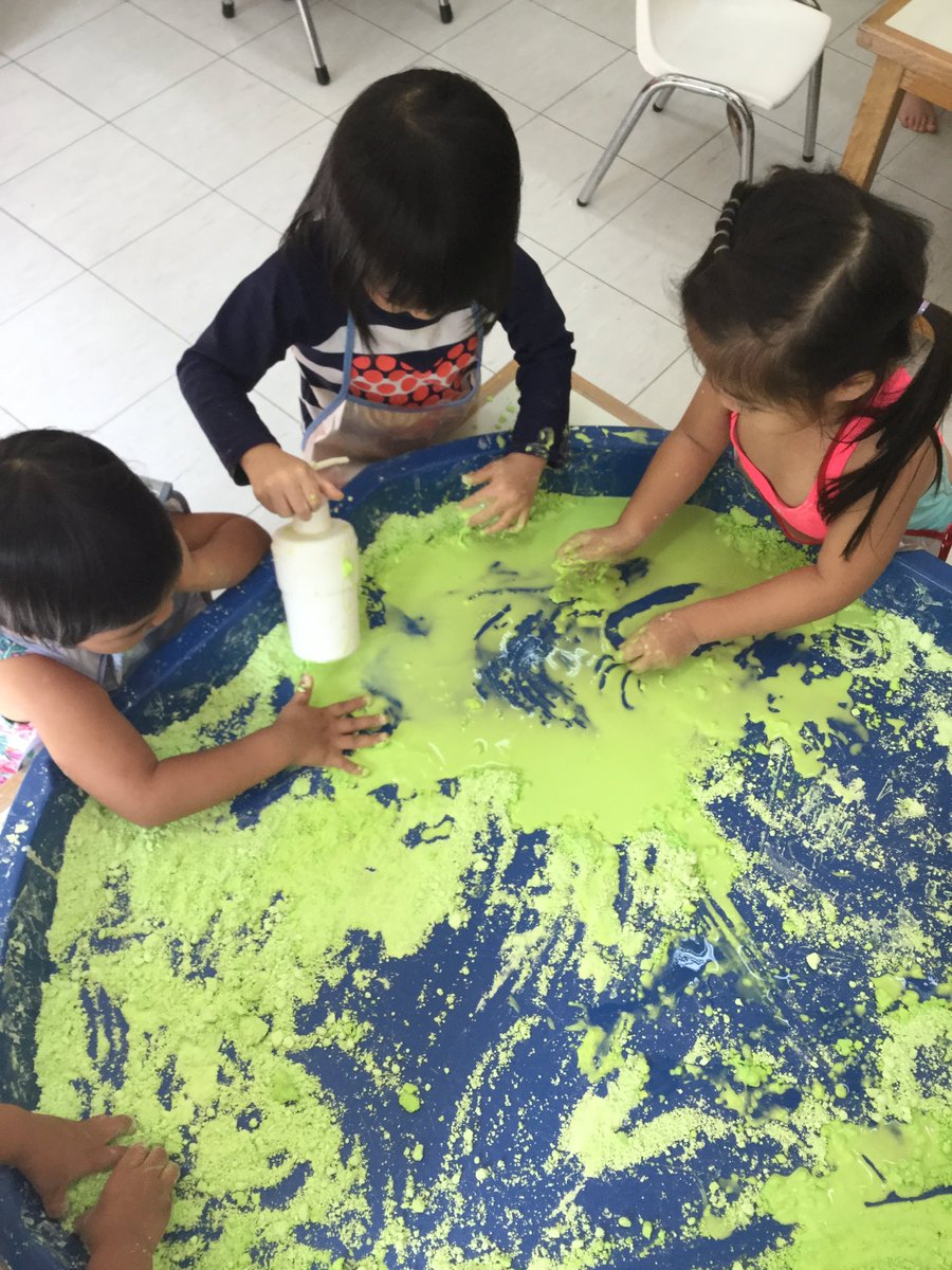 HannahEYteach's tweet image. Science.... every day #steamactivity #earlylearning #learningthroughplay