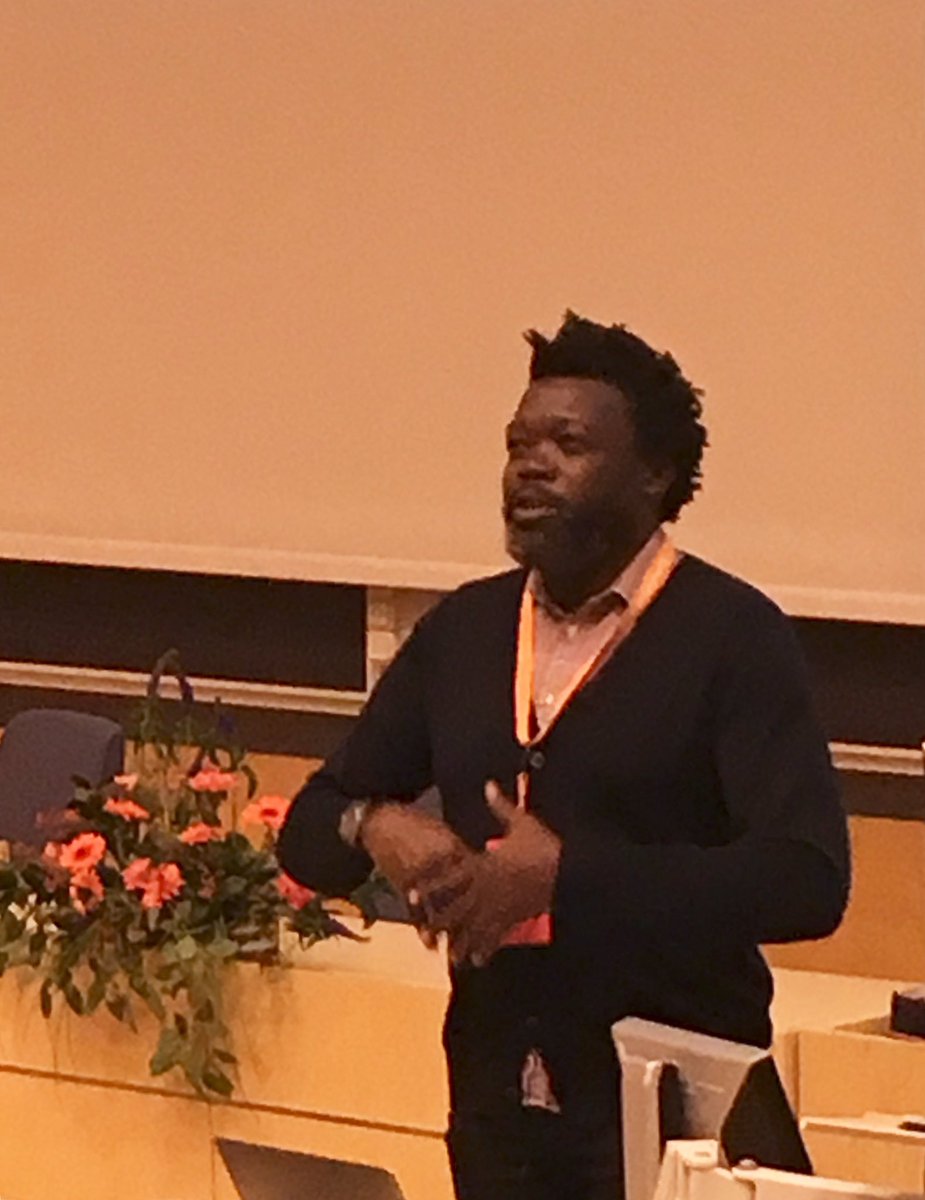 jyuscience's tweet photo. First speaker Professor Musa Mhlanga from University of Cape Town tells about #imaging in #cellbiology. #nsc #nsdays #nanoscience #nanotiede #nanosciencecenter #JYUnique #uniofjyvaskyla https://t.co/HrUeOEzP3J