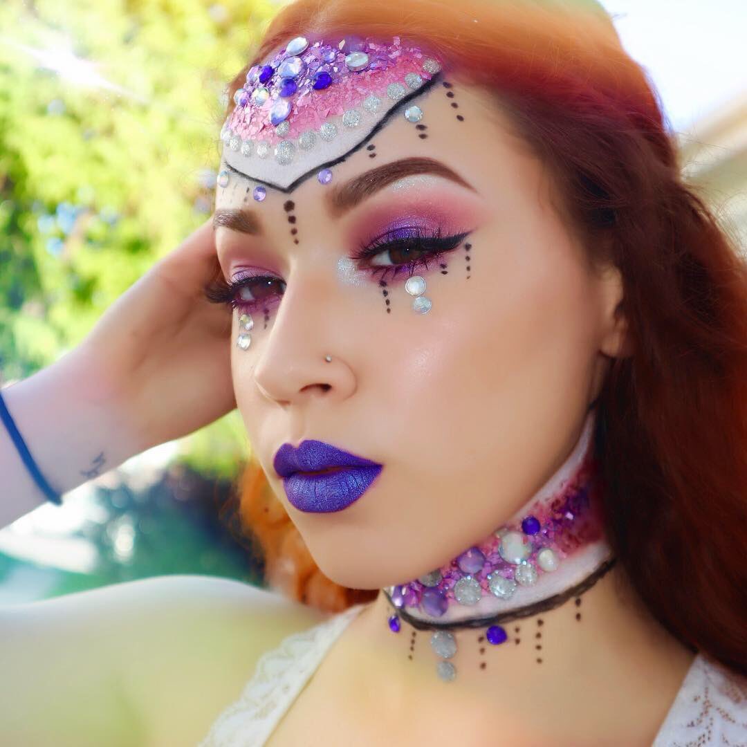 FefyElysian's tweet photo. If it doesn’t challenge you it doesn’t change you, and baby I’m glowing✨✨ @Jaclynhill X @MorpheBrushes vault collection in #BLINGBOSS @Jaclynhill X @MorpheBrushes #OGPalette @wetnwildbeauty liquid lip in #purplepanic @ABHcosmetics #dippomade 💖 @Jaclynhill https://t.co/Tv7CldGWCW