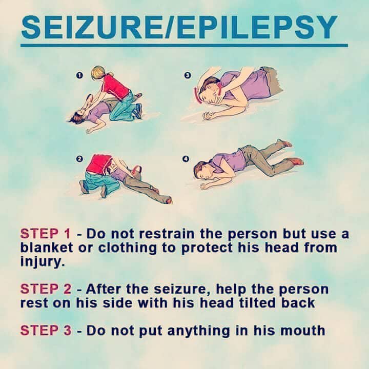 InomedikMY's tweet photo. What to do during emergency ??

❤Plz TAG &amp; SHARE ! More videos &amp; info https://t.co/tburN9pN7O 

#stroke #emergencymedicine #emergency #fracture #medicine #viral #doctor #medlife #health #nobreathing #heartattack #seizure #epilepsy #inomedik #inomedikmy @doctordconline https://t.co/5APcBUWZLW