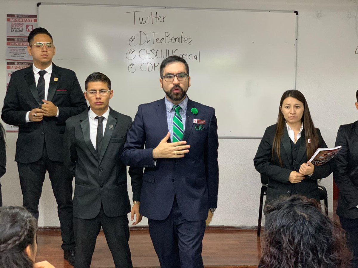 CDMXOR's tweet photo. Un gusto recibir a los nuevos alumnos #OrgulloCescijuc #YoSoyCescijuc #CESCIJUC #TriunfaenlaVida https://t.co/obYArplD7p