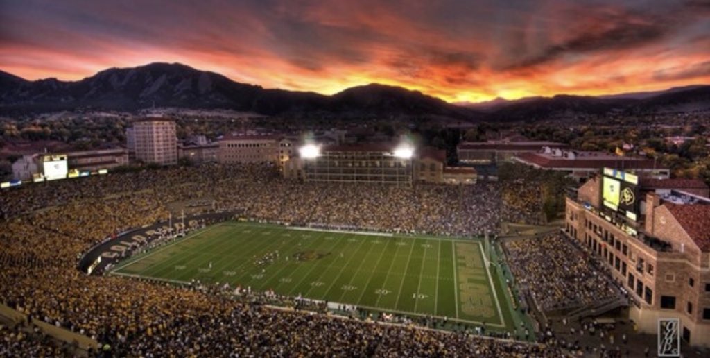 willplummer15's tweet photo. I’m excited to announce I have received my first offer to further my football and academic career to the University of Colorado Boulder!! #GoBuffs https://t.co/z4f4IxWZuH
