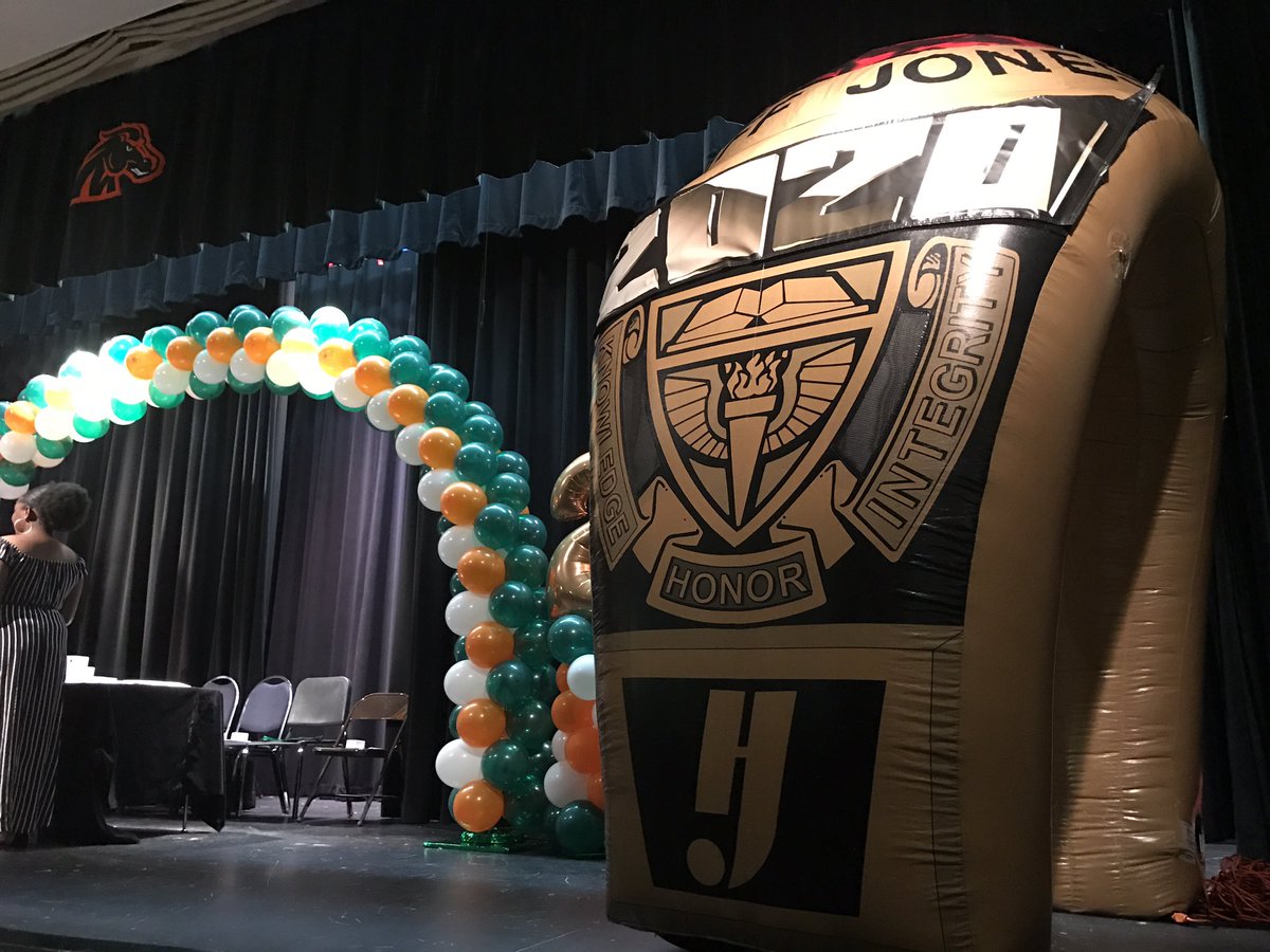 Class Of 2020 tweet media