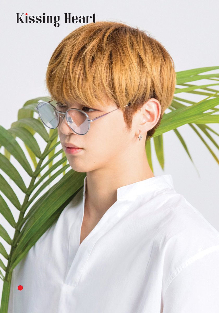 KSHT_official's tweet photo. โ
Kissing Heart X Kang Daniel
2019 Kissing Heart Preview
#Monstera_C5_SILVER
โ
๋ฆฌ๋ฏธํฐ๋ ์๋์
์ ์ฐฉ์ ์ฆ์
HAPPY DANIEL DAY ํฌ๋ฏธํ
์๋ชจ๊ถ ์ฆ์
โ
ํค์ฑํํธ ๊ณต์ ํํ์ด์ง ๋ฐ ํค์ฑํํธ ์คํ๋ผ์ธ ํ๋งค์ ์์ ์ฌ์ ์์ฝ ๊ฐ๋ฅ
https://t.co/FO0Ia2Tdc6
โ https://t.co/VOYaSNIuTE