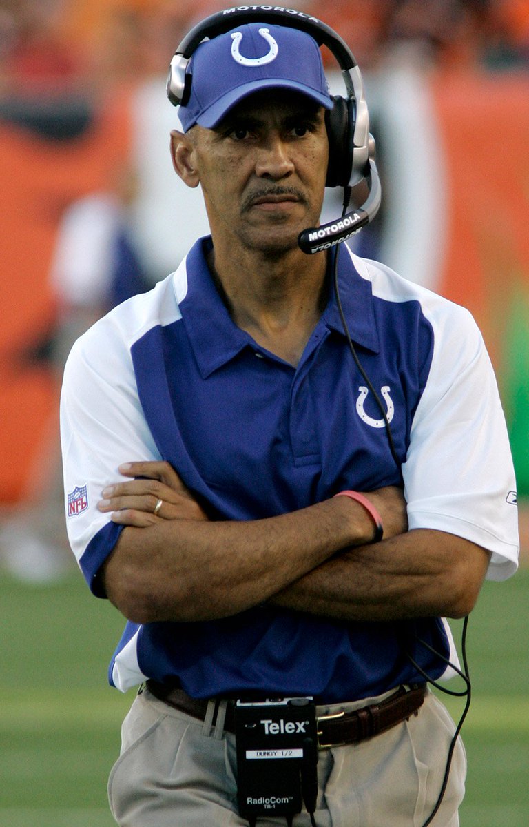 Avant_GardeBks's tweet photo. ๐Happy (Belated) Birthday wishes to #TonyDungy (October 6, 1955) #Husband #Father #FootballCoach ๐#Mentor #Author #QuietStrength @tonydungy1 https://t.co/hulLv2ikRP