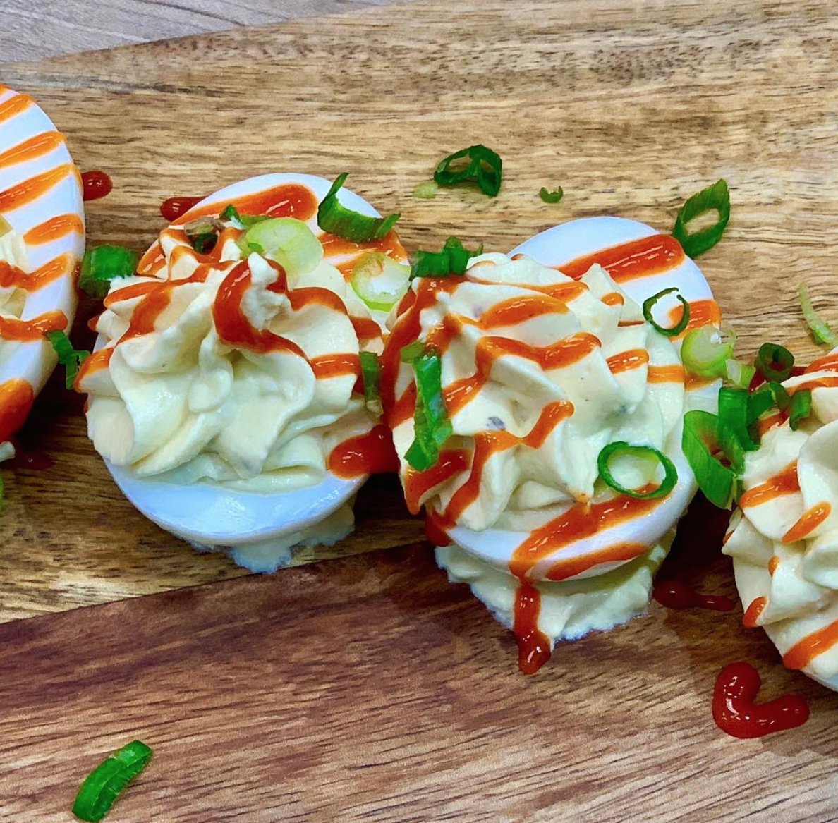 hmoonkitchen's tweet photo. Come &amp; get the Valley’s Best #DevilledEggs (creamy egg filling w/ our homemade buffalo sauce)! These pair well w/ our #TruittHearst #SauvBlanc. Our new #HappyHour starts tomorrow from 3-6pm, all HH items are under $7! #HappyHourLA #valley #local #la #losangeles #wine #valleyfood https://t.co/e5BlFsJvWp