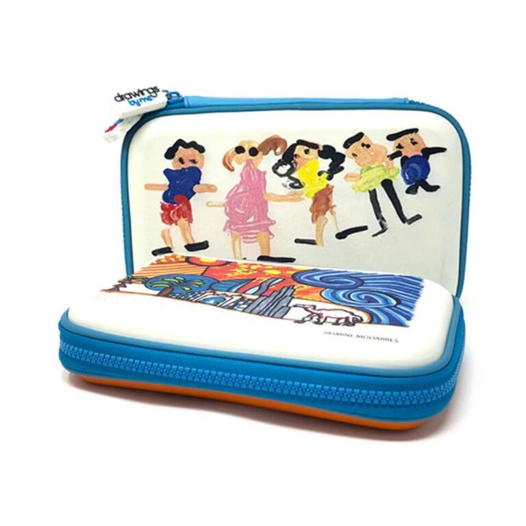 drawingsbyme's tweet photo. πβοΈπ¨ Our new Colour Cases are proving very popular and are great for staying organised. New product for this year π¨βοΈπ#Art #DubaiArt #NewSeason #DrawingsByMe#DubaiSchools #ColourCase #NewProduct#Personal #Memories #Keepsakes#HappinessYouCanHoldOnTo https://t.co/8DOsnYN0Mp