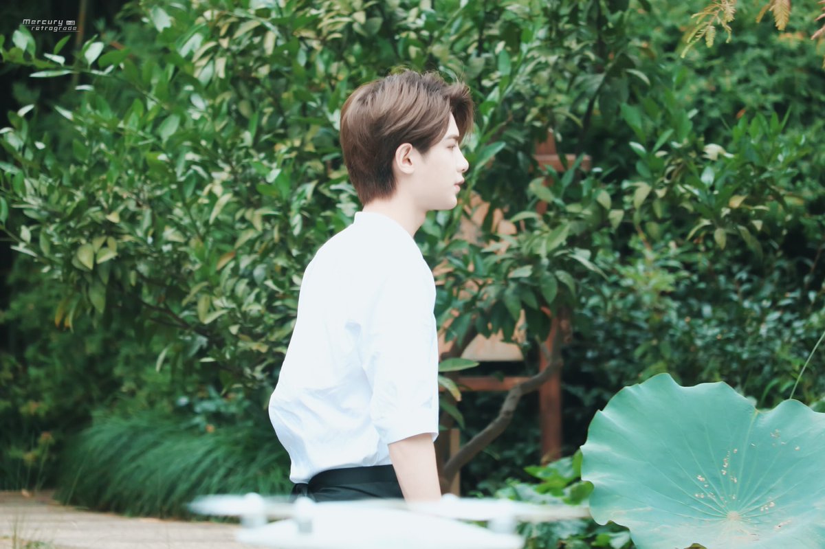 MercuryRetrogr4's tweet photo. 181007 乌镇 HD 4p🍃

🚫Do not delete logo,share with cr please.

#黄明昊 #Justin #저스틴 #JustinHuang #HuangMinghao https://t.co/UMghW0LNK3