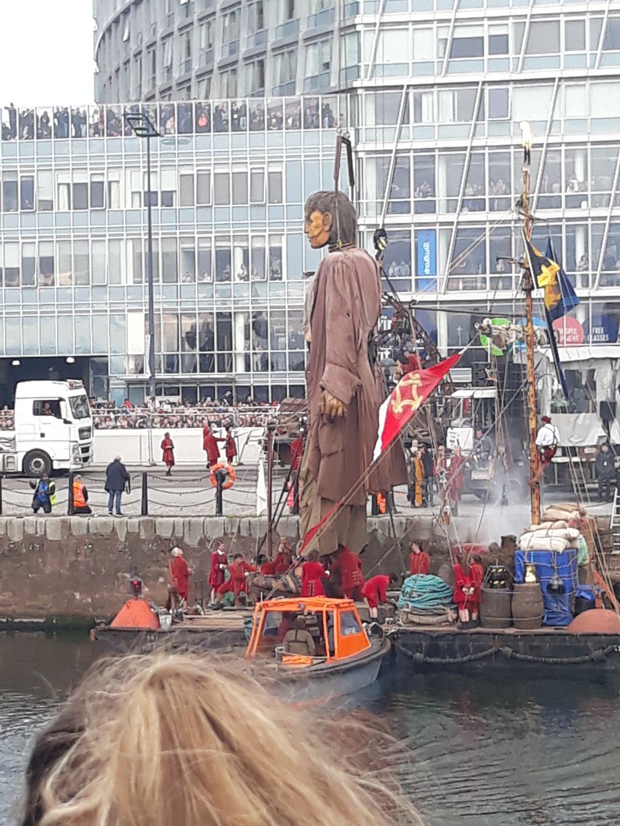 chestnutmeats's tweet photo. A wonderful afternoon with the #liverpoolgiants #giantspectacle #familydayout https://t.co/uuJRYaqHab