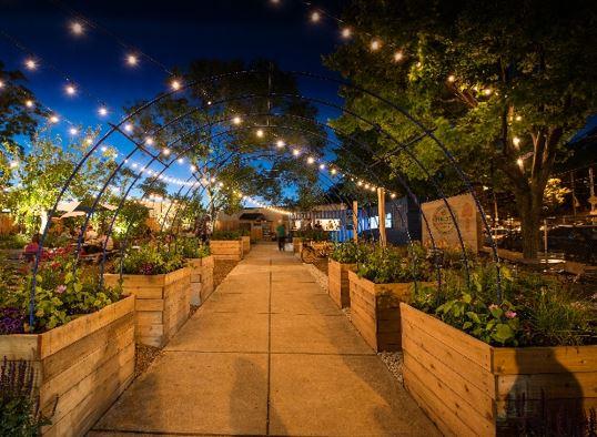 6abc's tweet photo. #RevelinPHeaSt Breathe in the open air in the whimsical apple orchard of PHS’s Pop Up Garden at uCity Square. Join @PHSgardening for #PHeaSt on Friday, 10/12. Learn more https://t.co/wkSvvKZffm https://t.co/WzxHCB2u20