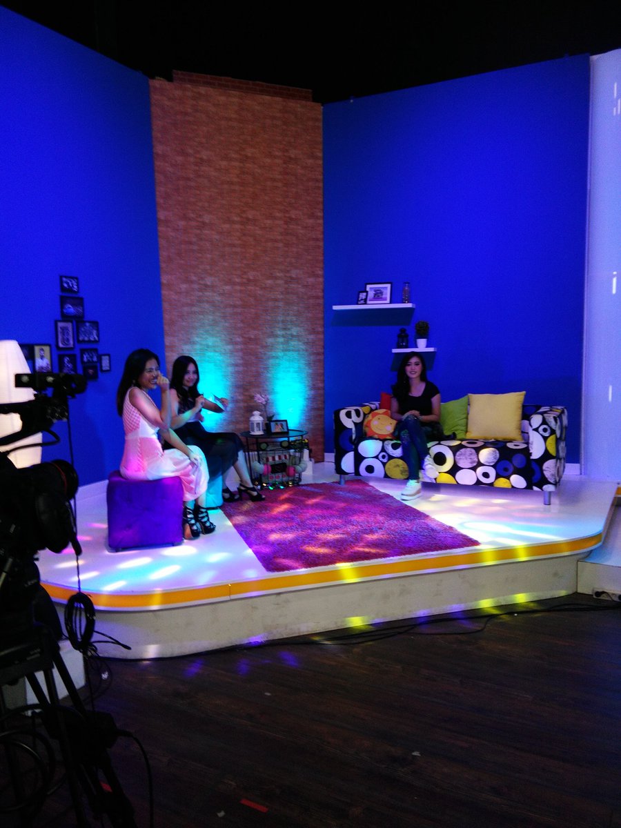 ZMDRecord's tweet photo. @MATRIXIndonesia @matrix @vmahardichaa @dadan https://t.co/rMkIXQztRT