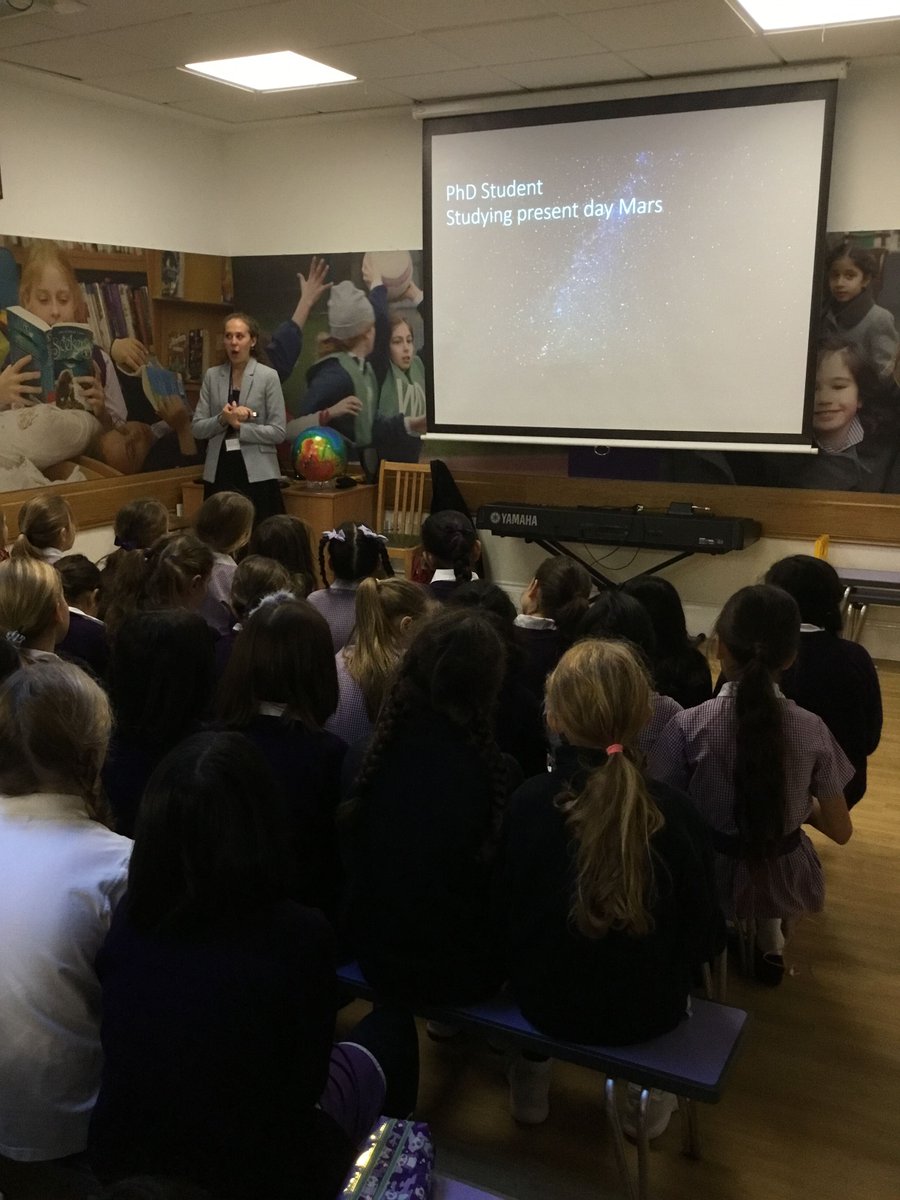GlendowerPrep's tweet photo. Year 5 and 6 students had an amazing talk about #Mars today with Sarah Boazman, PhD Student. She has certainly helped #inspire a new generation of planetary scientists. #womeninSTEM #girlsinSTEM #discovermars #NASA #space https://t.co/sUZtMO79V7