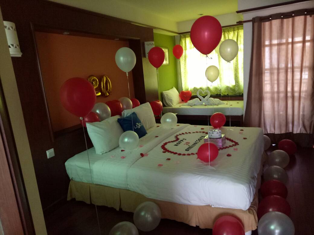 AimanCrystal's tweet photo. Decoration simple only 
https://t.co/vJqDOQ6Kp8 https://t.co/WyHze0QadU