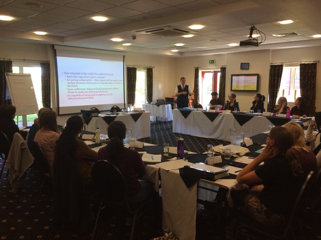 marycarterPT's tweet photo. Day 1 Meds Opt training underway , sharing and learning together #SWPMOTP @APTUK1 @Pt_ellen @GibbsKevinP @PadbrookPark https://t.co/4Dv6Dvnh0X