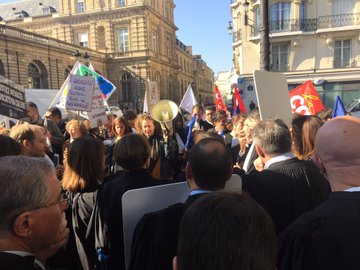 Voir l'image sur Twitter