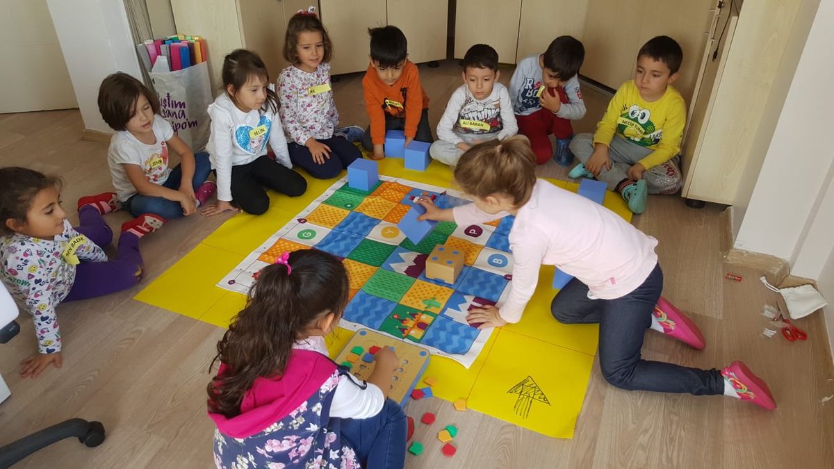 Tokat STEM Merkezimiz 2018/2019 eğt. öğrt.yılı öğrenci eğitimleri başladı. İlkokul ve okulöncesi gruplarımız ilk gün etkinliklerini gerçekleştirdiler. @TokatilMem <a href="/TokatMEM_ArGe/">Tokat MEM AR-GE</a> @atastanmebgovtr <a href="/muratagar60/">Murat AĞAR</a> @MhmtAkfBrcn