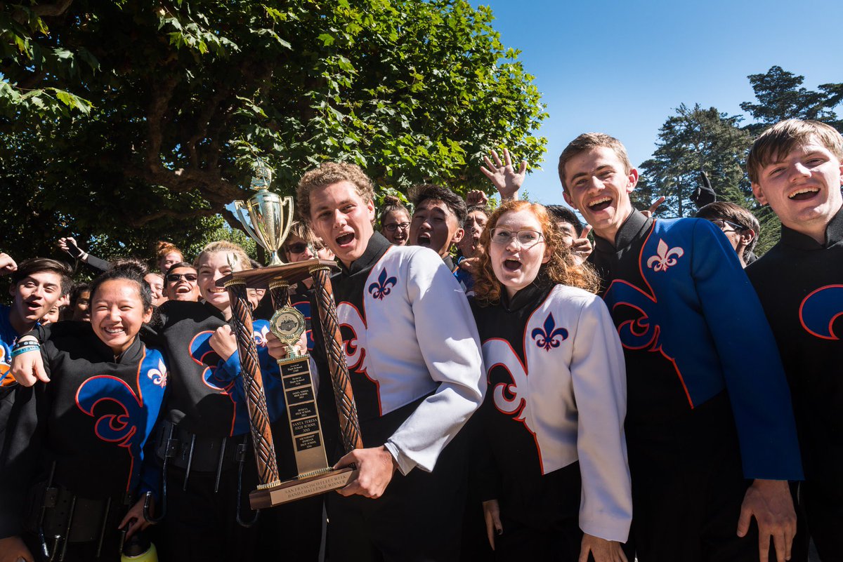 FleetWeekSF's tweet photo. And last but certainly not least our 1st place winners of our High School Band Challenge: Santa Teresa High School!!!
#FleetWeekSF #FleetWeek2018 #SanFrancisco #SFBay #BayArea #SFPort #USNavy #MarineCorps #HighSchoolBandChallenge #GoldenGatePark #FunInTheSun
📸: @thealmightyqueen https://t.co/FHXNiYyKN5