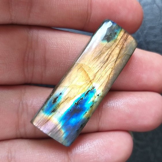 Allstoneshop's tweet photo. #Labradorite #NaturalLabradorite #Moonstone #HighPolished #Wirewrap #Silversmith #Metalwork #Beads #Craftsupplies #Blueflashy #Stones #Wholesalers #Handmade #Wholesalers #Labradorite https://t.co/hAor6lwyae