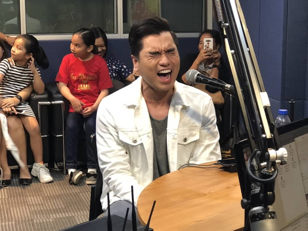 polarisabscbn's tweet photo. @akosijex at @PinasFM955 🎙 https://t.co/jTmqTX796w