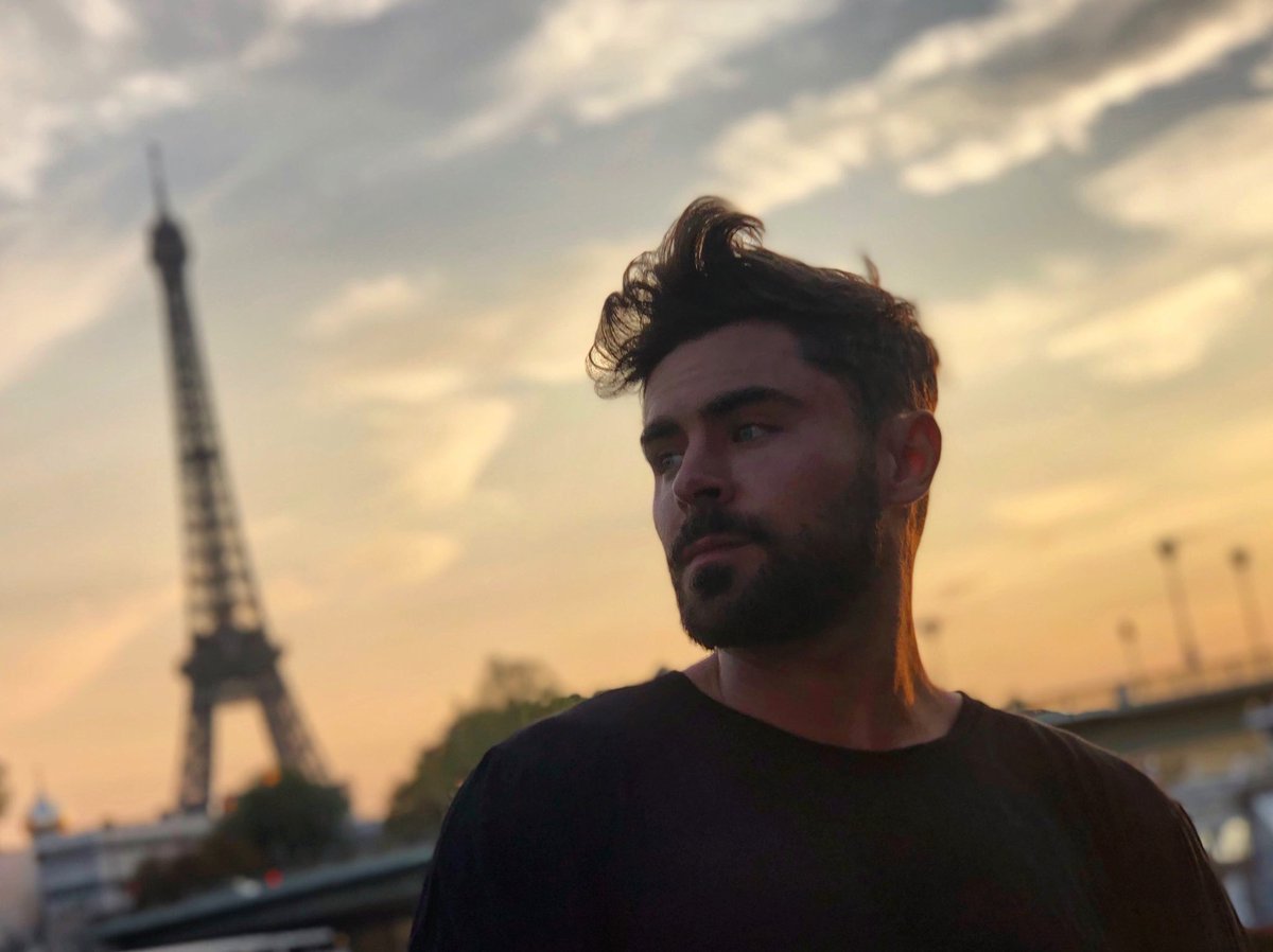 LerouxAle's tweet photo. ¿No tendré yo muchísima suerte de tener un hermanastro así? Negaré esto públicamente,Adrien. https://t.co/mQDRQHfjhG
