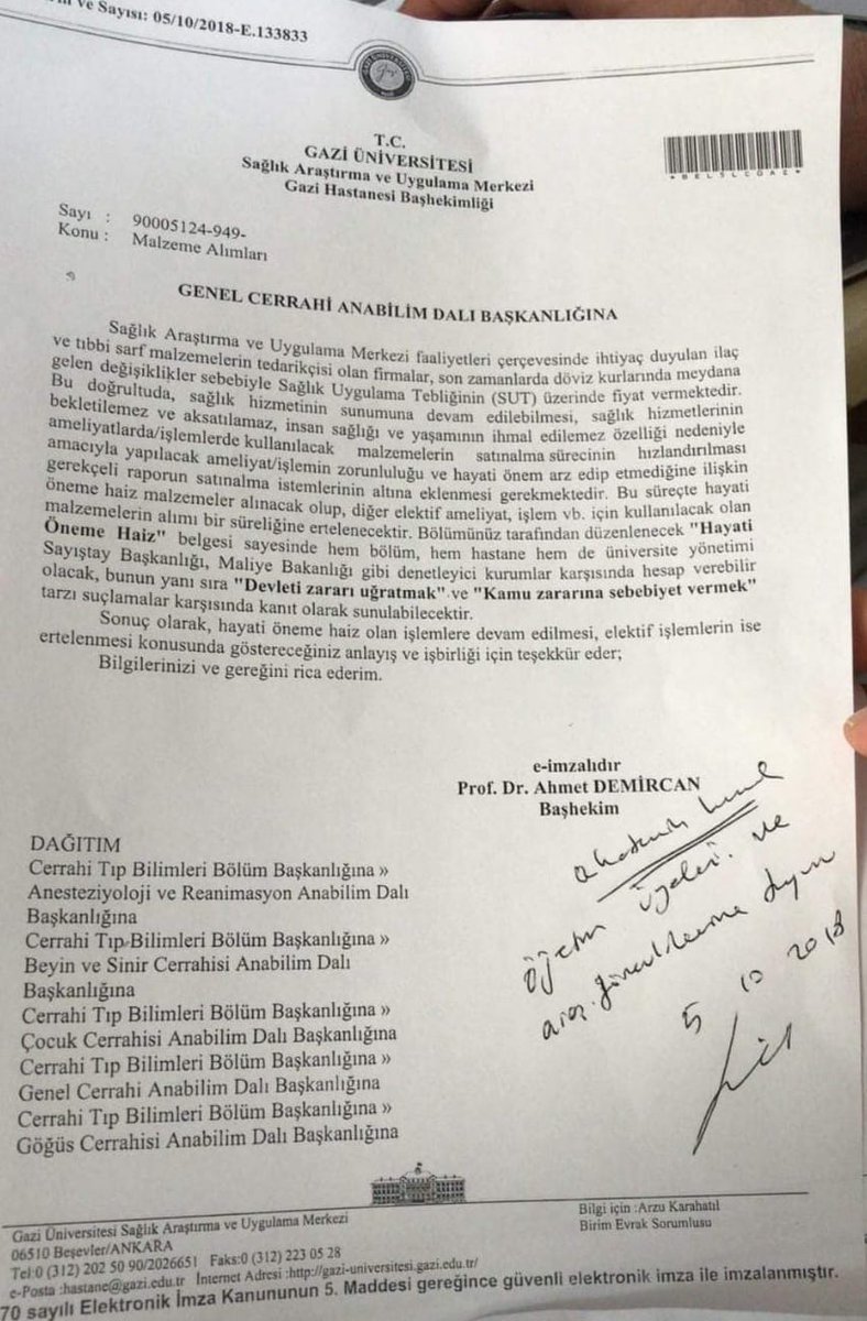 Elime geçen bu belgeye ilk bakışta inanamadım. Başhekim, doktorlara yazı yazıp “Malzeme eksikliği nedeniyle hayati olmayan ameliyatları yapmayın” emri veriyor. Daha korkuncu şu: Talimata uymayan doktorların “Devleti zarara uğratmak”tan yargılanabilecekleri uyarısında bulunuyor!