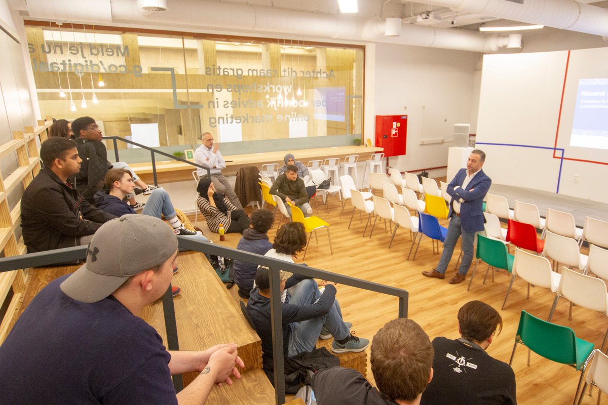 molengeek's tweet image. Tout au long de la semaine, dans le cadre de la #EuropeCodeWeek, et en partenariat avec Google Belgium nous accueillons des écoles pour créer des prototypes tech, découvrir le marketing digital et rencontrer des entrepreneurs inspirants !!
Yessss! #futureentrepreneurs
