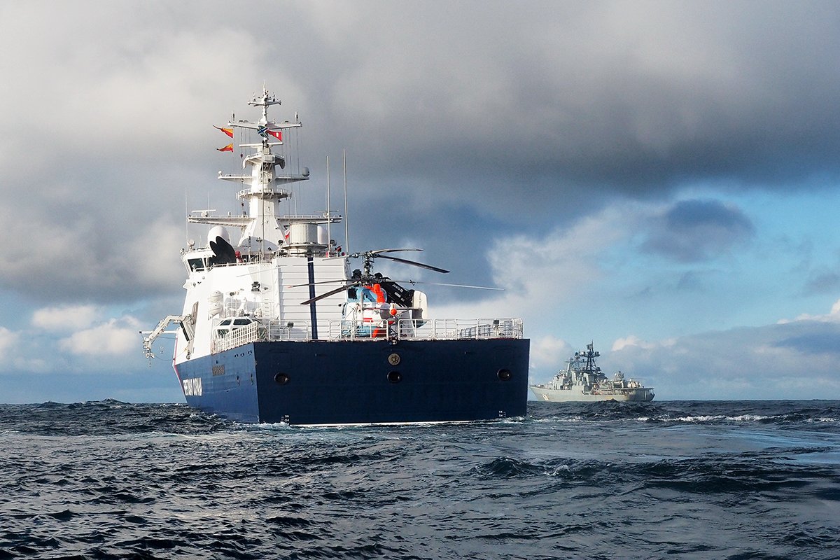 Баренцево море корабль Баренцево море корабль