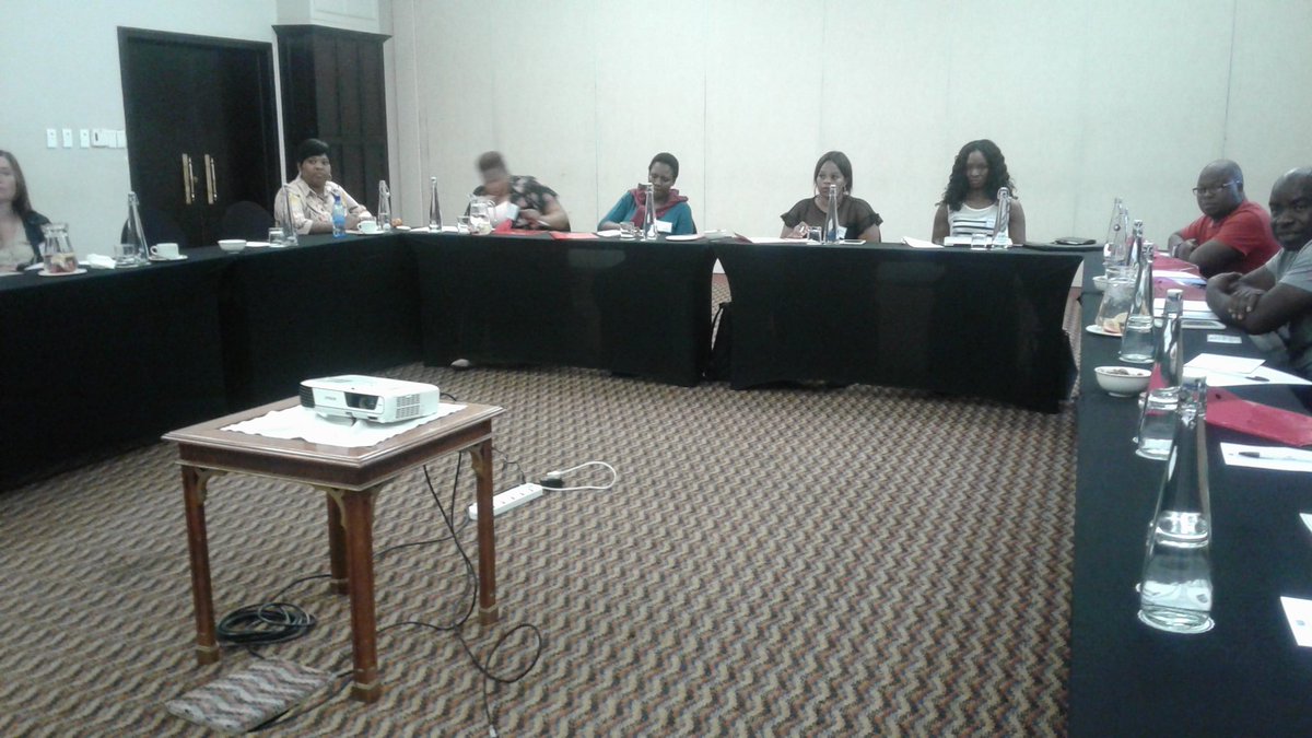 HealtheNews's tweet photo. Day 1 of the Health-e Citizen Journalism Training #citizenjournalism #training2018 https://t.co/I6VtrXGhSr