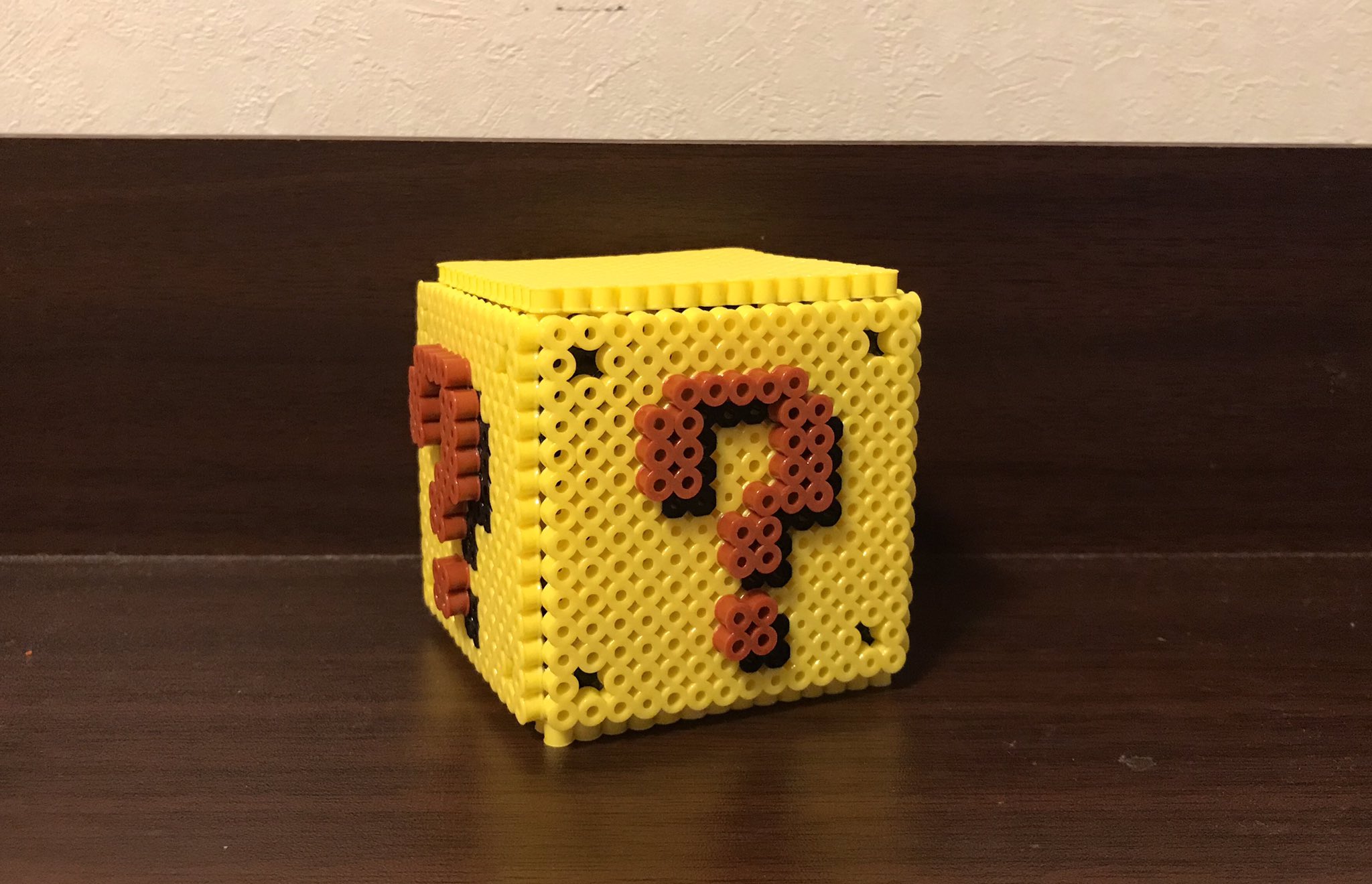 ハンドメイドアイロンビーズ マリオ ジャンプブロック 小物入れ 【ご購入後作成】