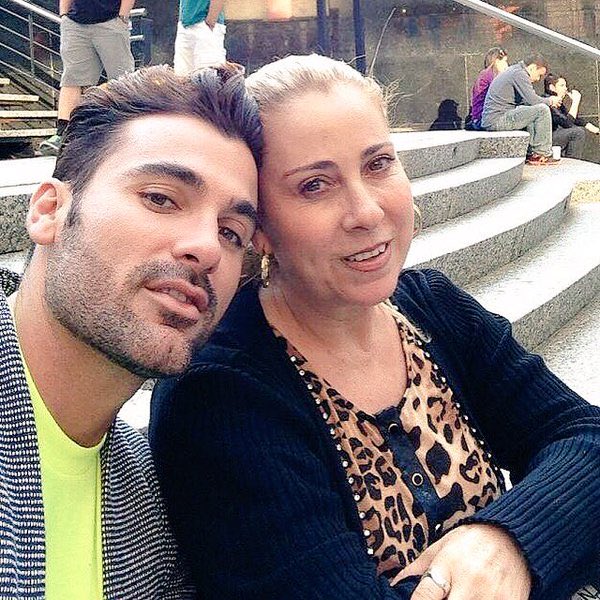 DLavalin's tweet photo. C pas facile d'être plus que parfait je t'aime maman ❤️❤️🙏🏻 https://t.co/sEW3xXo16w