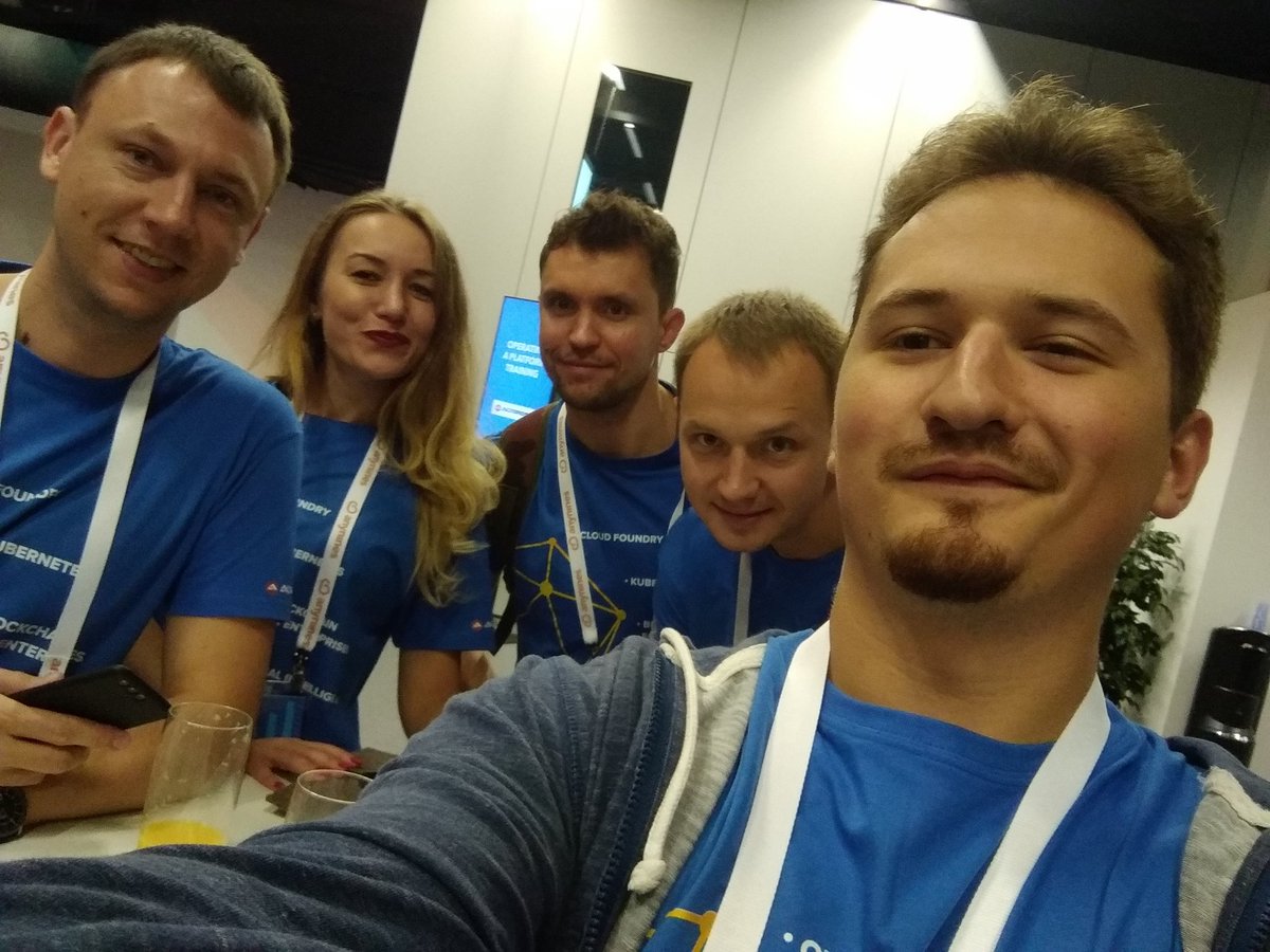 ViachaslauM's tweet photo. #CFSummit2018 @Altoros @cloudfoundry nice to be here https://t.co/6R8JShg9Po