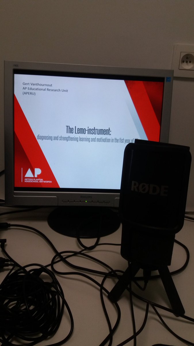 gvanthournout's tweet photo. 'Lemo goes international'. Doing a screencast on our learning strategy and study motivation instrument for the University of Southern Denmark #APeducationalresearchunit @Research_at_AP https://t.co/zCHR61i6C9