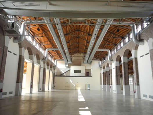 stepscultura's tweet photo. WELCOME TO MILANO SCULTURA 
La #FabbricadelVapore
In via Procaccini un tempo sorgeva una fabbrica, un centro attivo nel tessuto produttivo di Milano. Oggi questo edificio è sinonimo di creatività e cultura...
#StepArtFair #MilanoScultura #FabbricadelVapore #Milano https://t.co/wRcacW1zJp