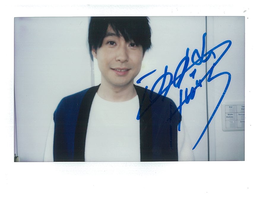 TVガイドVOICE STARS vol.7」好評発売中】 ☆直筆サイン入り生写真