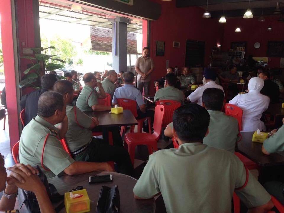 LTATmy's tweet photo. PERHEBAT menawarkan pelbagai program latihan dalam bidang kemahiran teknikal, vokasional dan keusahawanan untuk anggota ATM yang akan dan telah bersara. Peserta Kursus Persediaan Persaraan Pegawai ATM sedang mengikuti sesi perkongsian pengalaman bersama graduan PERHEBAT https://t.co/n7fOhfQM03