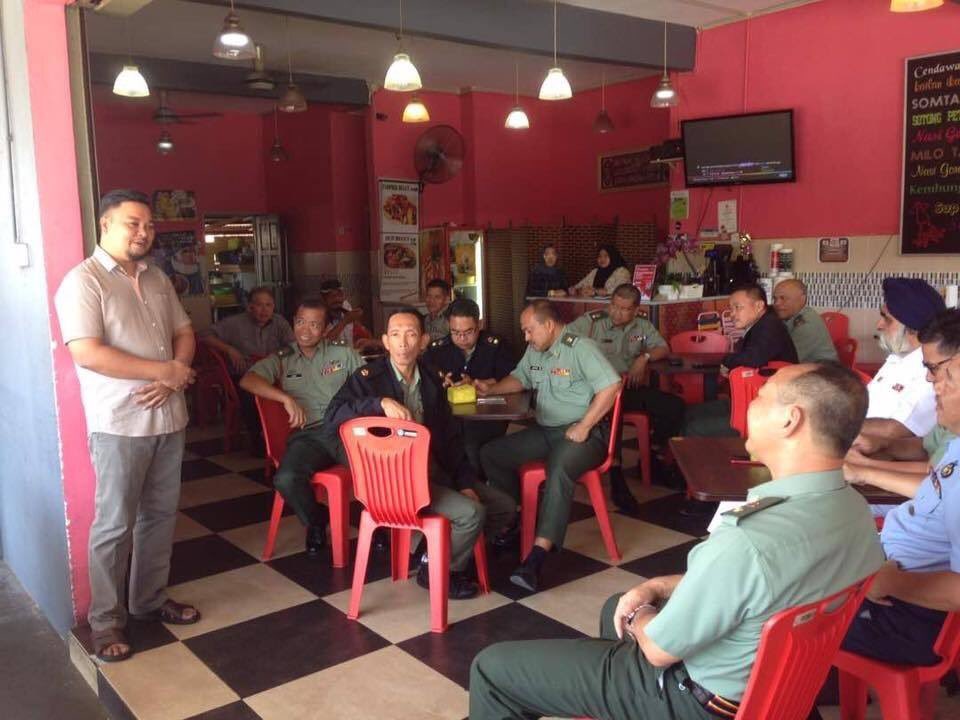 LTATmy's tweet photo. PERHEBAT menawarkan pelbagai program latihan dalam bidang kemahiran teknikal, vokasional dan keusahawanan untuk anggota ATM yang akan dan telah bersara. Peserta Kursus Persediaan Persaraan Pegawai ATM sedang mengikuti sesi perkongsian pengalaman bersama graduan PERHEBAT https://t.co/n7fOhfQM03
