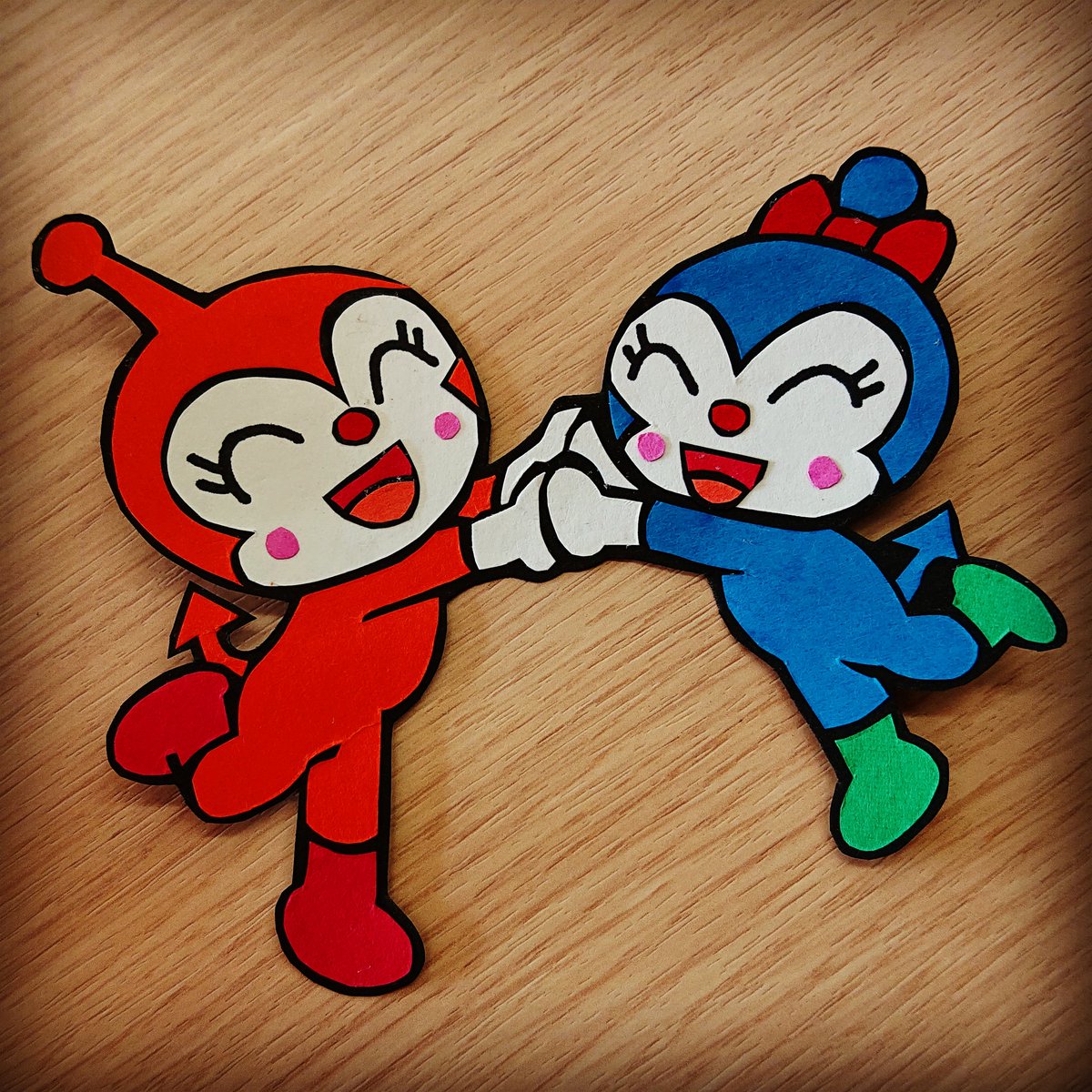 君国泰将 Twitter પર うちの奥さんが作ってる切り絵 意外とクオリティ高くてビビったww オレには無理だわ ﾟ ﾟ 3ﾊｧﾊｧ ドキンちゃん コキンちゃん 切り絵