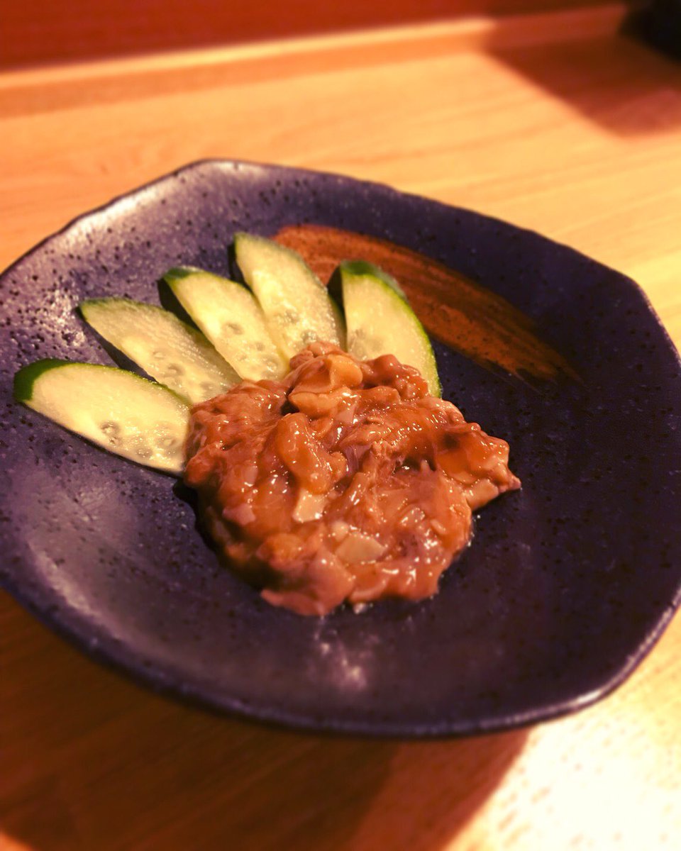 圭 常連のお客様からのリクエストに お応えして酒盗をご用意しました 鰹の内臓の塩辛珍味 酒盗と言うぐらいなので この一皿でついついお酒が進む一品です 酒の肴 に是非 愛宕 居酒屋 圭 家庭料理 酒盗 珍味 T Co hqpbhp8g