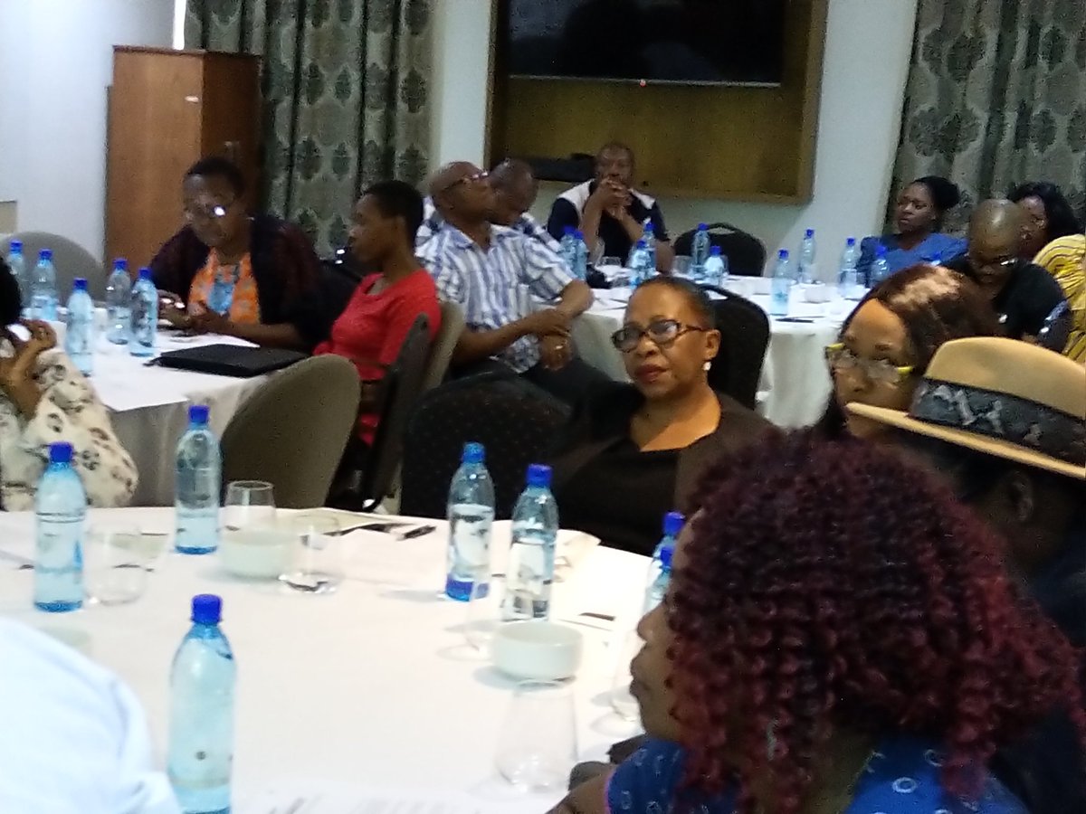 AMaveeee's tweet photo. @SAfAIDS "If we work with traditional leaders, we are working with permanent structures... permanent structures are important for sustainability of efforts to address stigma and discrimination." Ngoni Chibukire, the SAfAIDS Sub Regional Head, Southern Region, @Rouzeh #kpreach https://t.co/63xlGmyf46