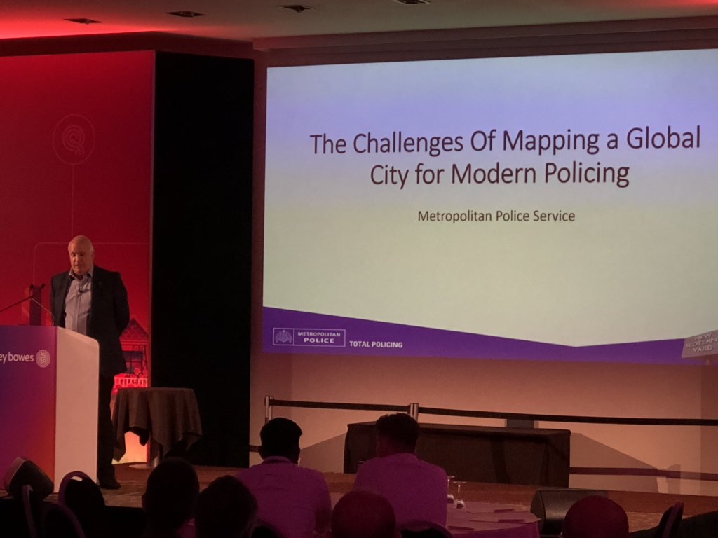 jeffwinter1's tweet photo. London police department power users of @PitneyBowes mapping and data tools. Allows real time analysis based on location, time of day, type to help communicate to the public and develop smarter policing strategies. #FreeyourGIS #everythingisaddressable https://t.co/2pj0CbAL3d