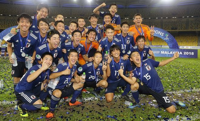 Twitter पर サッカーダイジェスト 新着記事 実はとんでもないハプニングの連続だった アジア制覇のu 16日本代表が帰国会見で明かしたアジアの洗礼 サッカーダイジェストweb T Co Bujljyjt7m U16日本代表 日本代表 サッカー日本代表 Afcu16final Twitter पर サッカーダイジェスト 新着記事 実はとんでもないハプニングの連続だった アジア制覇のu 16日本代表が帰国会見で明かしたアジアの洗礼 サッカーダイジェストweb T Co Bujljyjt7m U16日本代表 日本代表 サッカー日本代表 Afcu16final
