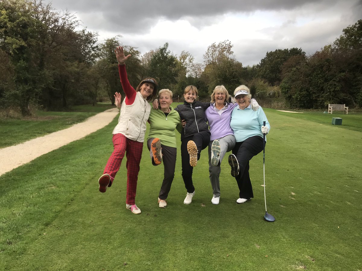 AlisonRoot1's tweet photo. Great day @LindrickGC yesterday for @WomenandGolfMag event. I tried to contribute to team scores on the 18th! #golf #fizzandfun ๐๏ธโโ๏ธโณ๏ธ๐ https://t.co/QgjCdeYZIV