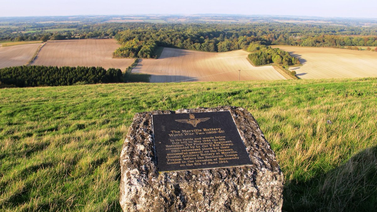PillboxSG's tweet photo. Military Reminders Of The Past & Present Can Be Found & Seen In & Above #WestBerkshire #WW2 #Pillbox #GHQLine #AntiInvasionDefences #ParachuteRegiment #Paras #BritishMilitary #Apache #ArmyAviation #WarMemorial #MervilleBattery #DDay #Hungerford #CoombeGibbet #WalburyHill https://t.co/D8J5rJb4x5