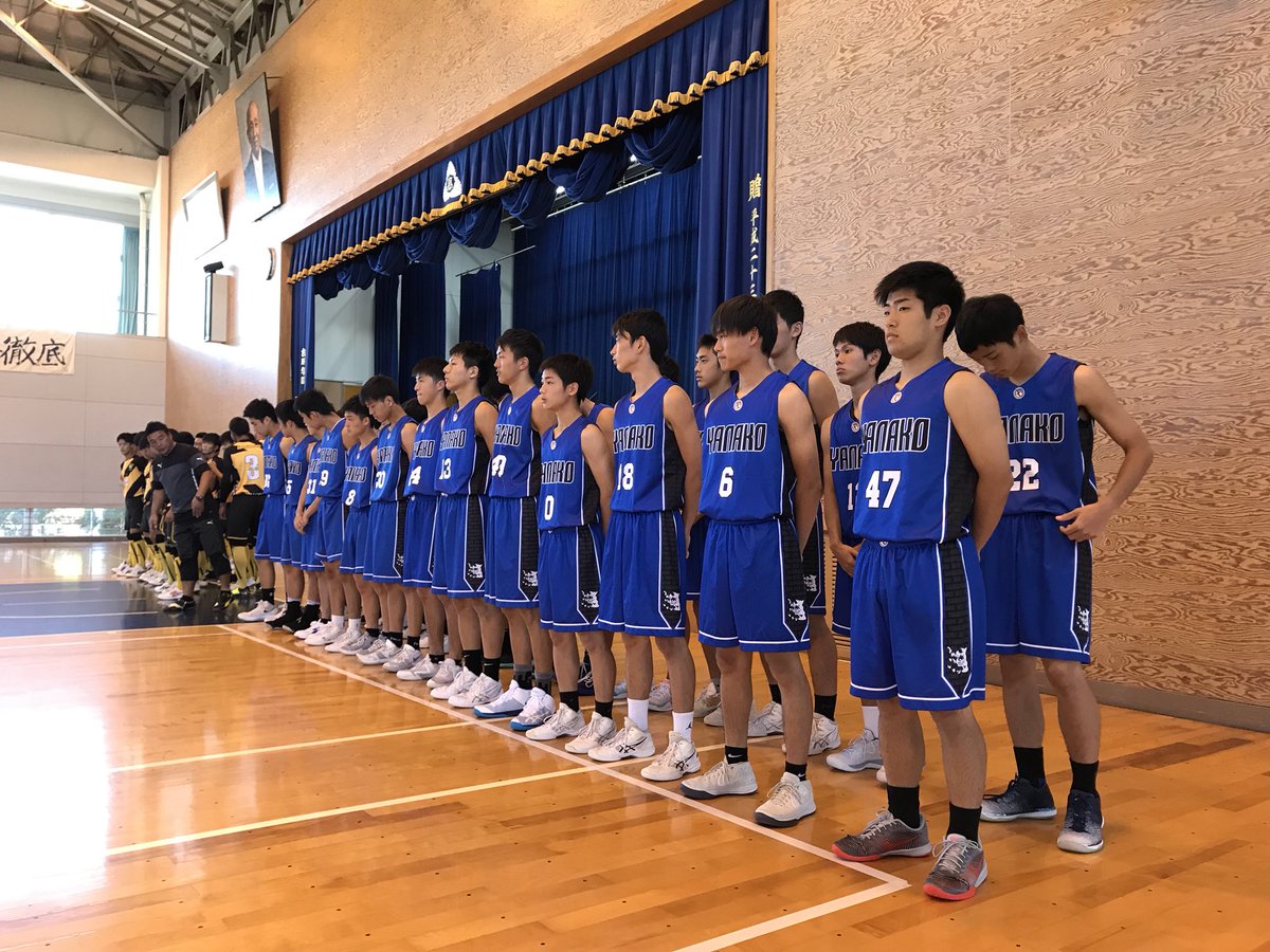yanakobsk's tweet photo. 今月13日（土）14日（日）
に開催されます、winter cup
大分県予選に向け、壮行会を開いて頂きました。

学校代表として、二冠達成できるよう頑張ります。

4 more days till game.💥 https://t.co/8WlRrl64Pd